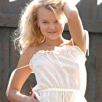 Fourth pic of LARA C  BY GONCHAROV - SWEETNESS - ORIG. PHOTOS AT 4200 PIXELS - &copy; 2006 MET-ART.COM