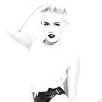 Third pic of Miley Cyrus fully naked at Largest Celebrities Archive!
