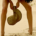 Second pic of NATALI D  BY SLASTYONOFF - PRESENTING NATALI - ORIG. PHOTOS AT 3000 PIXELS - © 2006 MET-ART.COM