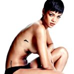 Fourth pic of Rihanna fully naked at Largest Celebrities Archive!