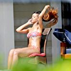 First pic of :: Largest Nude Celebrities Archive. Rihanna fully naked! ::