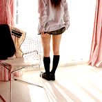 Second pic of Emiru Momose - Emiru likes modeling her school mini