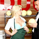 Third pic of Sarah Vandella - Sarah Vandella has breasts like melons that others like to touch with great pleasure.