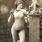 Fourth pic of VINTAGE CUTIES