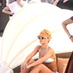 Second pic of :: Largest Nude Celebrities Archive. Rihanna fully naked! ::