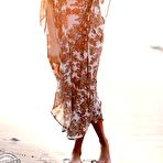 Fourth pic of Lisa Kelly fully naked at Largest Celebrities Archive!