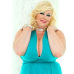 First pic of Zoey Andrews Hardcore BBW Sex on PlumperPass