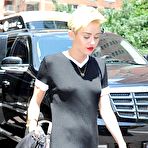 Fourth pic of Miley Cyrus fully naked at Largest Celebrities Archive!