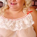 First pic of bbw cum gushing pussy | CHUBBYLOVING.com #1 for chubby porn lovers!