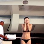 Fourth pic of :: Babylon X ::Cindy Crawford gallery @ Celebsking.com nude and naked celebrities