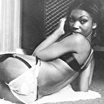 Second pic of Vintage sex action in a hot retro vintage porn movie 