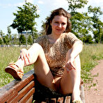 First pic of CutiesFlashing - free flashing/public photo galleries