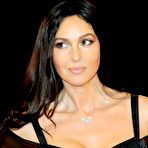 First pic of Monica Bellucci posing at Un Ete Brulant premiere in Venice
