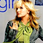 Third pic of Ashlee Simpson