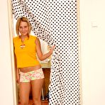 First pic of Clubseventeen Teen Porn