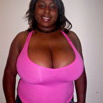 First pic of Plump choco hot mature babe showing off her large melons - Large melons on choco babe - Choco hot babe showing off her large melons