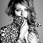 Second pic of Jodie Foster various sexy scans from mags
