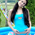 Second pic of Seventeenlive