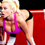 Second pic of Nikita Von James gets her pussy stretched by her trainer in the gym