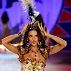 Fourth pic of Alessandra Ambrosio sexy catwalk photos at fashion show