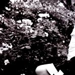 Third pic of Angela Lindvall