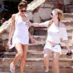 Second pic of Avril Lavigne caught in bikini on the beach in Mexico