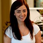 First pic of Hotty Stop / Taylor Vixen Candid