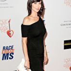 Third pic of Catherine Bell exposed her long sexy legs