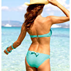 Fourth pic of Catrinel Menghia in sexy bikinies and lingeries
