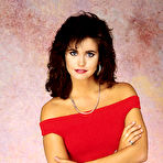 First pic of Courteney Cox early non nude photoshoots