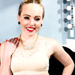 First pic of Miley May famous singer has sex in her dressing room