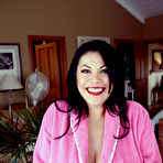First pic of FoxHQ - Ana Rica More BTS