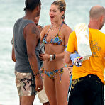 Fourth pic of Doutzen Kroes sexy in bikini on the beach