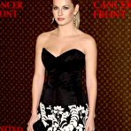 Fourth pic of Elisha Cuthbert