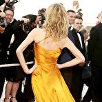 Third pic of Eva Herzigova