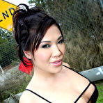 First pic of London Keyes @ DOGFARTMEGAPASS.COM