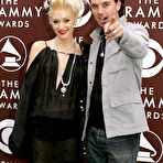 Third pic of Gwen Stefani