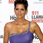 Second pic of Halle Berry pregnant at The Call premiere