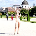 First pic of Nude-in-Public
