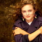 Second pic of Young Heather Graham sexy posing for magazines