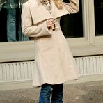 First pic of Jessica Simpson