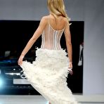 First pic of Karolina Kurkova shows her long legs at new SL Roadster premiere