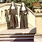 First pic of Необычные монашки >> порно фото на ШпилиВили