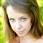 Fourth pic of Petite Outdoor Cutie