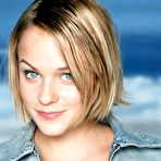 Fourth pic of Mirjam Weichselbraun