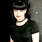 Third pic of Pauley Perrette