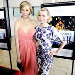 Second pic of Petra Nemcova at The Impossible premiere