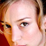 Fourth pic of Piper Perabo