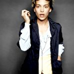 Second pic of Piper Perabo