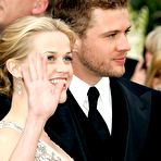 First pic of Reese Witherspoon